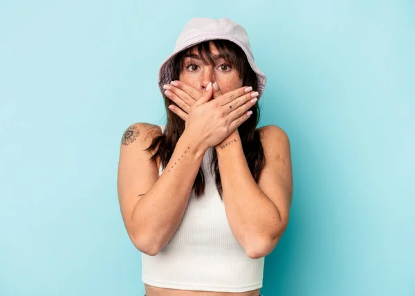 Young Argentinian Woman Isolated Blue Background Shocked Covering Mouth Hands —  Fotos de Stock