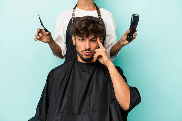 Young Arab Man Ready Get Haircut Isolated Blue Background Pointing — Stock Photo, Image