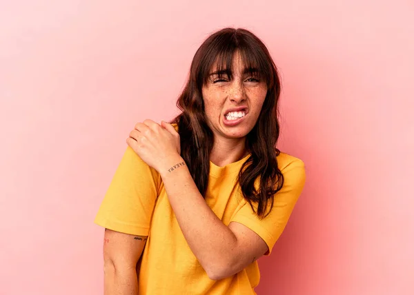 Young Argentinian Woman Isolated Pink Background Having Shoulder Pain —  Fotos de Stock