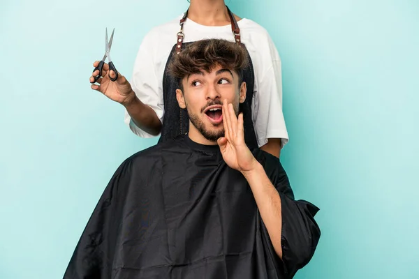 Young Arab Man Ready Get Haircut Isolated Blue Background Saying — Stok fotoğraf