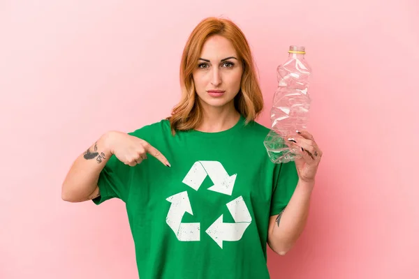 Young Caucasian Woman Recycled Plastic Isolated Pink Background — Photo