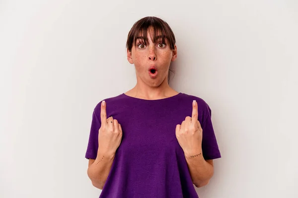 Young Argentinian Woman Isolated White Background Pointing Upside Opened Mouth — Stock Photo, Image