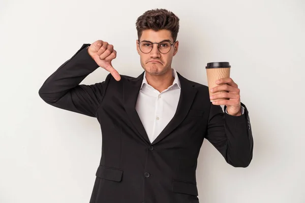 Junger Geschäftsmann Der Kaffee Wegnimmt Isoliert Auf Weißem Hintergrund Und — Stockfoto
