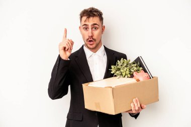 Beyaz arka planda izole edilmiş beyaz iş adamının bir fikri, ilham konsepti vardı..