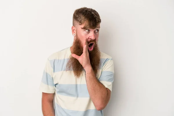 Junge Kaukasische Ingwer Mann Mit Langem Bart Isoliert Auf Weißem — Stockfoto