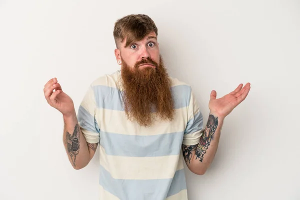 Young Caucasian Ginger Man Long Beard Isolated White Background Doubting — Stock Photo, Image