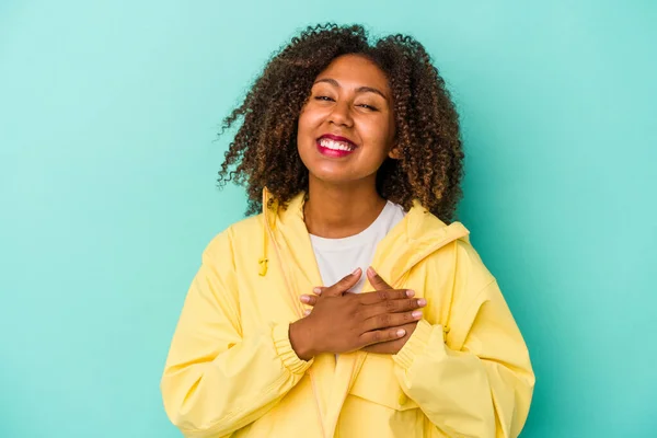 Young African American Woman Curly Hair Isolated Blue Background Laughing — Stock Photo, Image