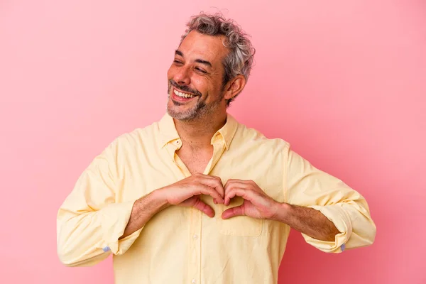 Middelbare Leeftijd Blanke Man Geïsoleerd Roze Achtergrond Glimlachen Tonen Een — Stockfoto