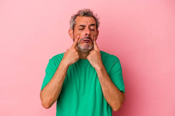 Middle Age Caucasian Man Isolated Pink Background Crying Unhappy Something — Stock Photo, Image