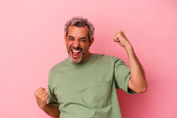 Middle Age Caucasian Man Isolated Pink Background Cheering Carefree Excited —  Fotos de Stock