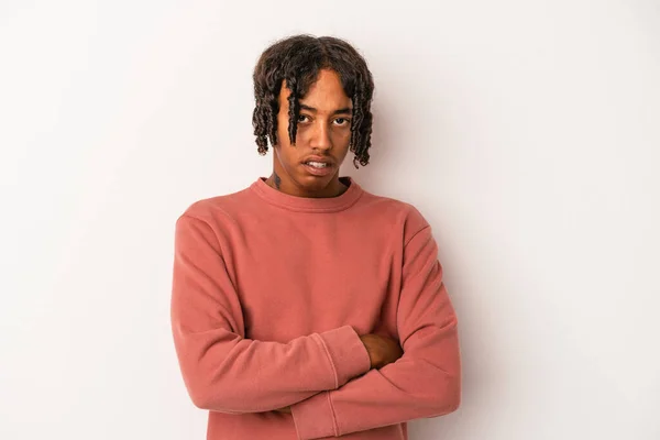 Ung Afrikansk Amerikansk Man Isolerad Vit Bakgrund Som Uttråkad Trött — Stockfoto