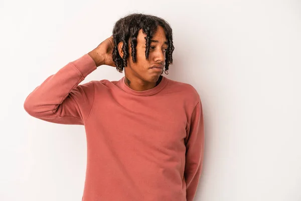 Junge Afrikanisch Amerikanische Mann Isoliert Auf Weißem Hintergrund Müde Und — Stockfoto
