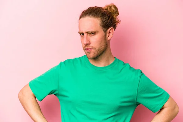 Young Caucasian Man Isolated Pink Background Frowning Face Displeasure Keeps — Stock Photo, Image