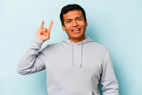 Young Hispanic Man Isolated Blue Background Showing Horns Gesture Revolution — 스톡 사진
