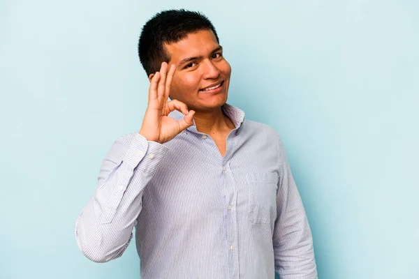 Young Hispanic Man Isolated Blue Background Cheerful Confident Showing Gesture — стоковое фото