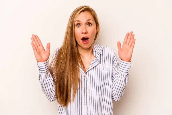 Beyaz arka planda izole genç beyaz kadın bir fikri, ilham konsepti var.