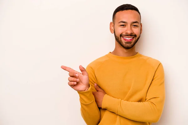 Young Hispanic Man Isolated White Background Smiling Cheerfully Pointing Forefinger — 스톡 사진