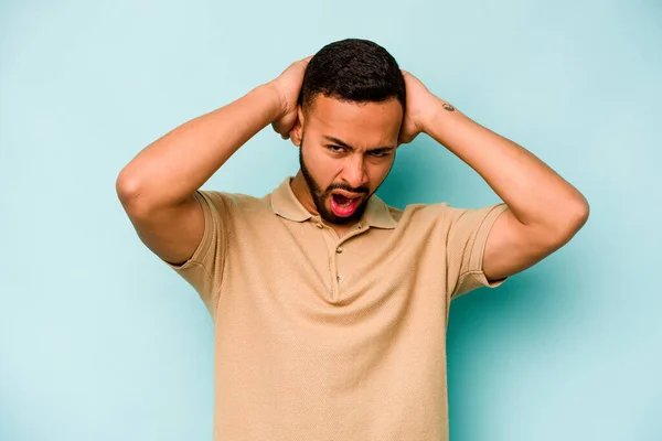 Young Hispanic Man Isolated Blue Background Screaming Very Excited Passionate — стоковое фото