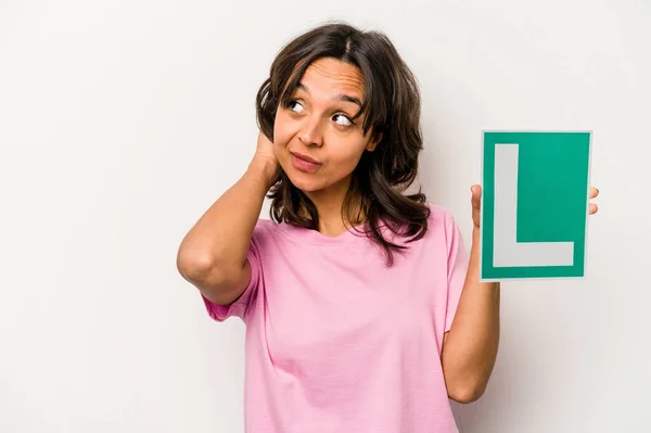 Young Hispanic Woman Holding Beginner Driver Sign Isolated White Background — Stockfoto