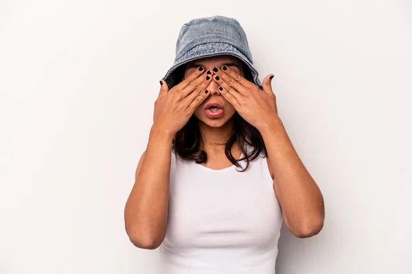 Young Hispanic Woman Isolated White Background Afraid Covering Eyes Hands — Fotografia de Stock
