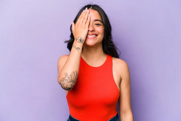 Young Hispanic Woman Isolated Purple Background Having Fun Covering Half — 스톡 사진