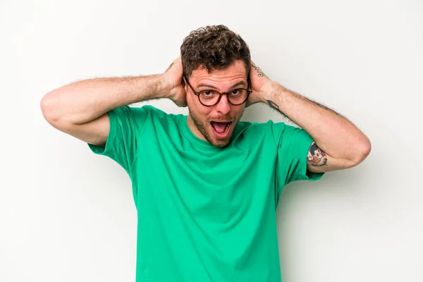 Young Caucasian Man Isolated White Background Screaming Very Excited Passionate — Stock Photo, Image