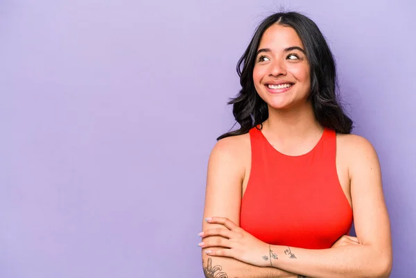 Young Hispanic Woman Isolated Purple Background Smiling Confident Crossed Arms — 스톡 사진