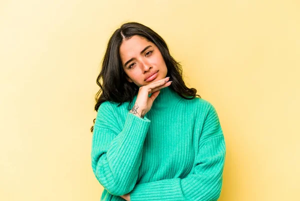 Young Hispanic Woman Isolated Yellow Background Tired Repetitive Task — 스톡 사진