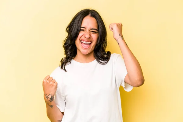 Young Hispanic Woman Isolated Yellow Background Cheering Carefree Excited Victory — Foto Stock