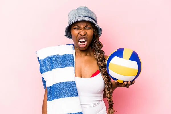Young African American Woman Playing Volleyball Beach Isolated Pink Background — Stock Photo, Image