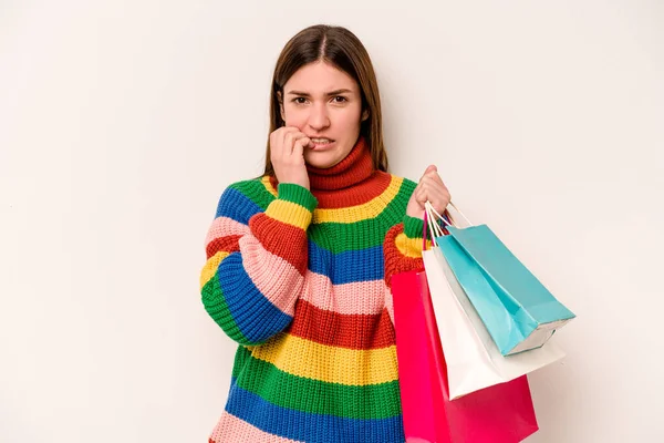 Jeune Femme Caucasienne Allant Faire Shopping Isolée Sur Fond Blanc — Photo