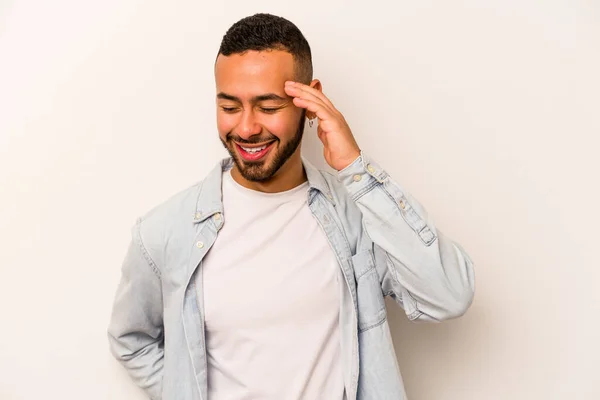 Joven Hombre Hispano Aislado Sobre Fondo Blanco Alegre Riendo Mucho —  Fotos de Stock