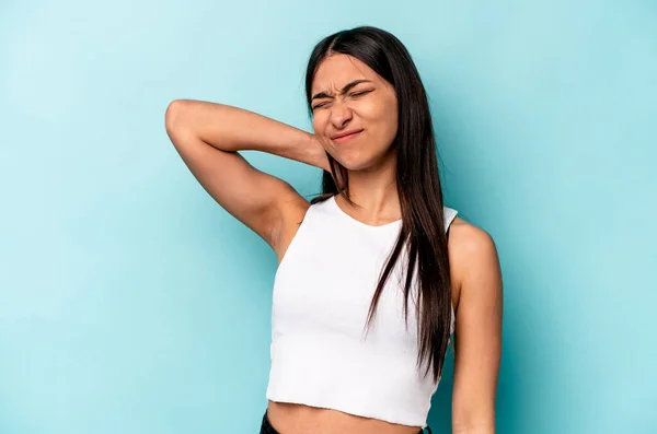 Young Hispanic Woman Isolated Blue Background Suffering Neck Pain Due — Stock Photo, Image