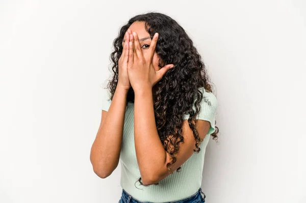 Young Hispanic Woman Isolated White Background Blink Fingers Frightened Nervous — Foto Stock