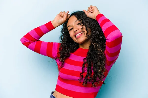 Young Hispanic Woman Isolated Blue Background Celebrating Special Day Jumps — Stock Photo, Image