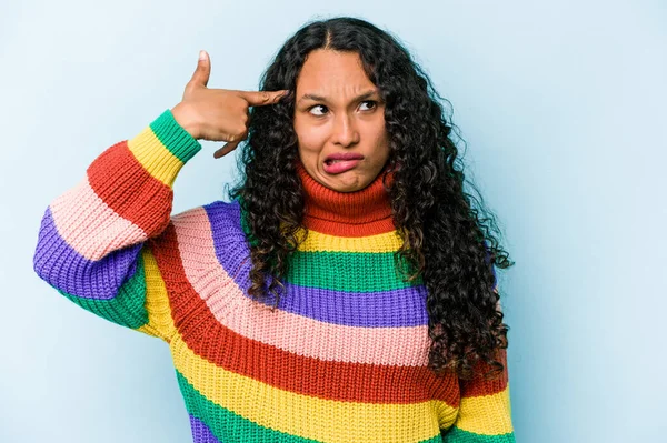 Young Hispanic Woman Isolated Blue Background Showing Disappointment Gesture Forefinger — Stock Photo, Image