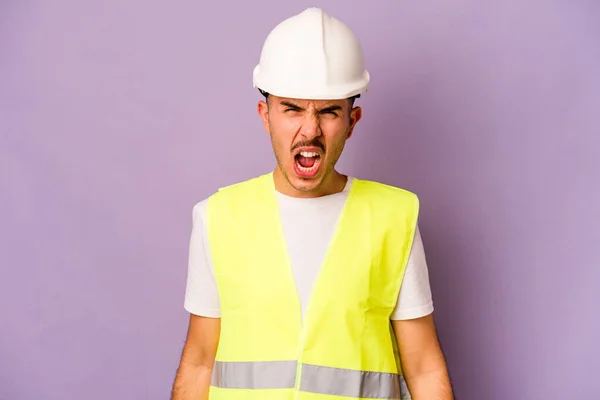 Young Hispanic Worker Man Isolated Purple Background Screaming Very Angry — Stock Photo, Image