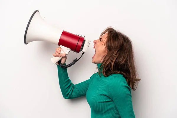 Jonge Kaukasische Vrouw Met Een Megafoon Geïsoleerd Witte Achtergrond — Stockfoto