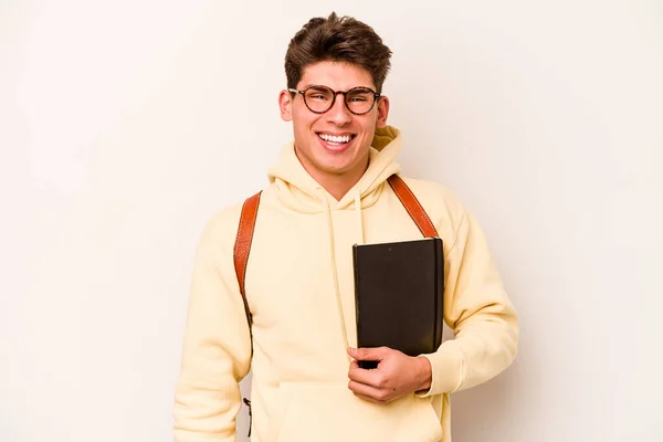 Joven Estudiante Caucásico Hombre Aislado Blanco Fondo Riendo Divertirse — Foto de Stock