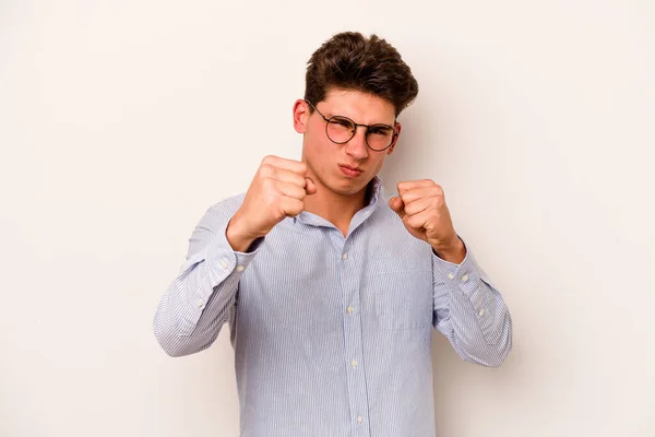 Giovane Uomo Caucasico Isolato Sfondo Bianco Mostrando Pugno Alla Macchina — Foto Stock