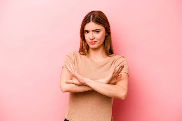 Junge Kaukasische Frau Isoliert Auf Rosa Hintergrund Macht Eine Verleugnungsgeste — Stockfoto