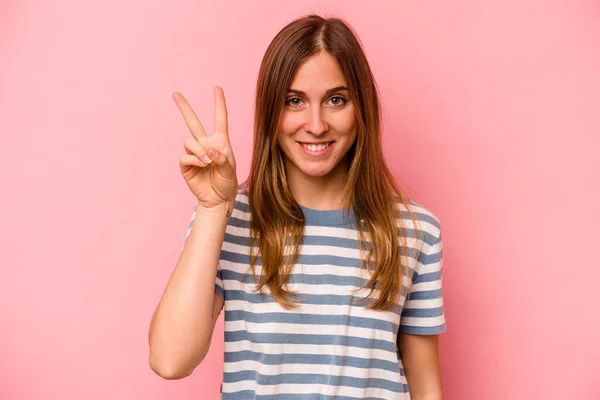 Mulher Caucasiana Jovem Isolado Fundo Rosa Mostrando Número Dois Com — Fotografia de Stock