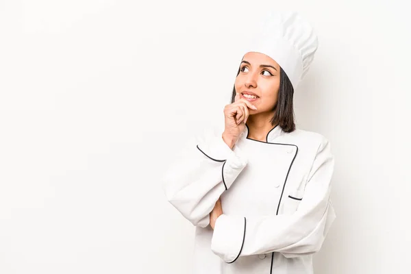 Young Hispanic Chef Woman Isolated White Background Relaxed Thinking Something — Stockfoto