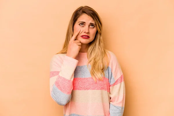 Young Caucasian Woman Isolated Beige Background Crying Unhappy Something Agony — Stock Photo, Image