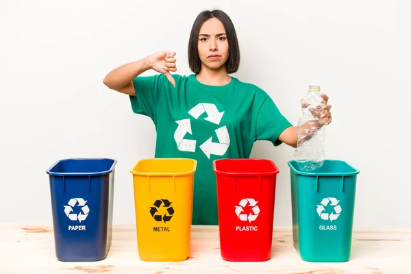 Young Hispanic Woman Recycling Plastic Isolated White Background — Stock Photo, Image