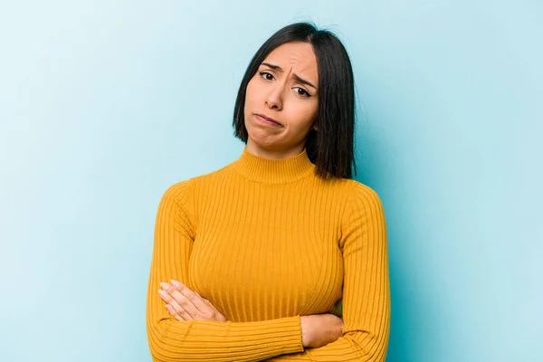 Young Hispanic Woman Isolated Blue Background Unhappy Looking Camera Sarcastic — Stock Photo, Image