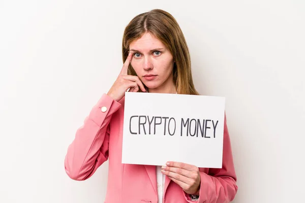 Jeune Femme Affaires Anglaise Tenant Une Plaque Argent Cryptographique Isolé — Photo
