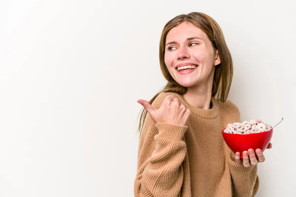 Giovane Donna Inglese Che Mangia Cereali Isolati Punti Fondo Bianchi — Foto Stock