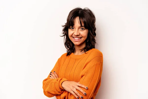Jonge Hispanic Vrouw Geïsoleerd Witte Achtergrond Gelukkig Glimlachend Vrolijk — Stockfoto