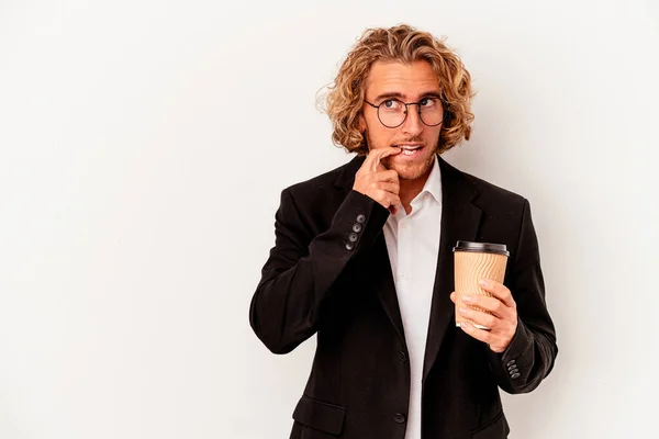 Young Caucasian Business Man Holding Coffee Isolated White Background Relaxed — Stockfoto